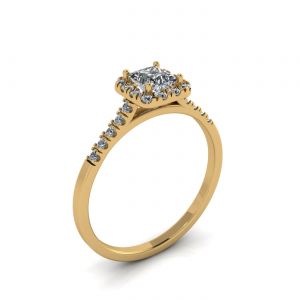 Halo Princess Cut Diamond Ring in Yellow Gold - Photo 2