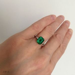 3 carat Emerald Ring with Side Diamonds Baguette Rose Gold - Photo 4