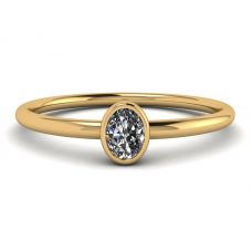 Oval Diamond Small Ring La Promesse Yellow Gold