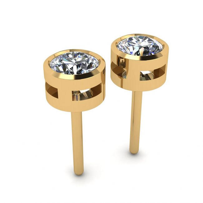 Round Diamond Studs Yellow Gold - Photo 2