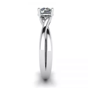 X Cross Ring with Round Diamond - Photo 2